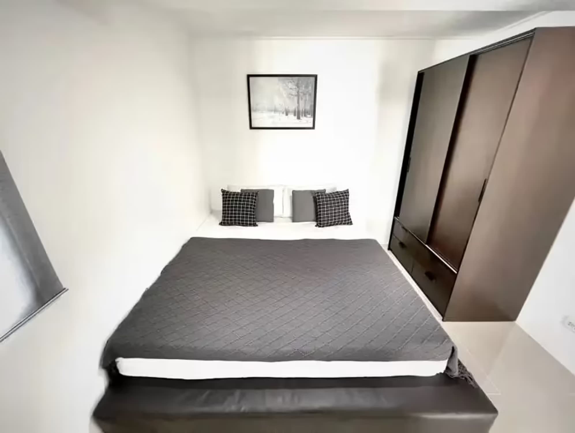 2 Bedroom Condo - Image 10