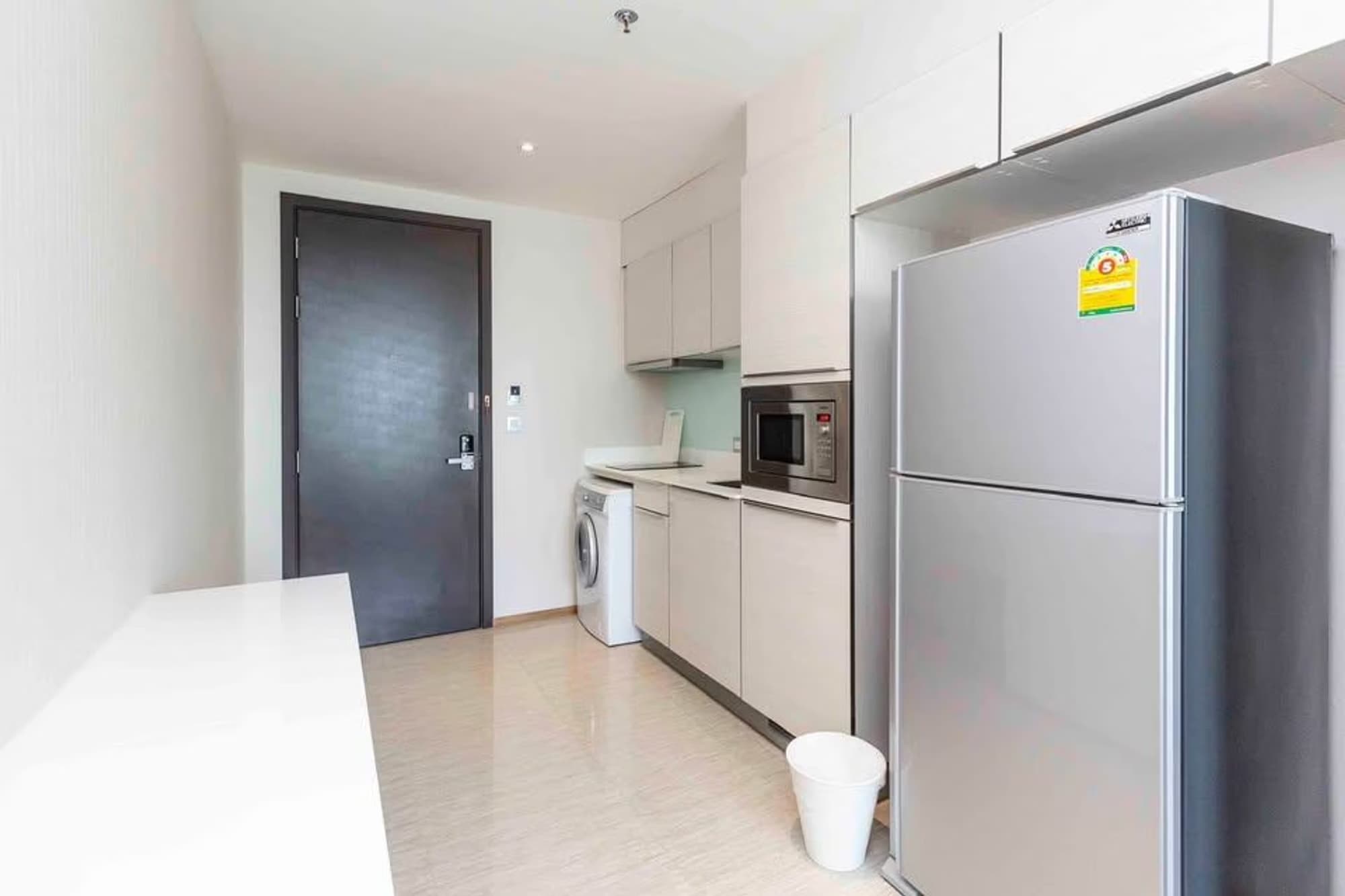 2 Bed Condo for Rent in Watthana - Image 10