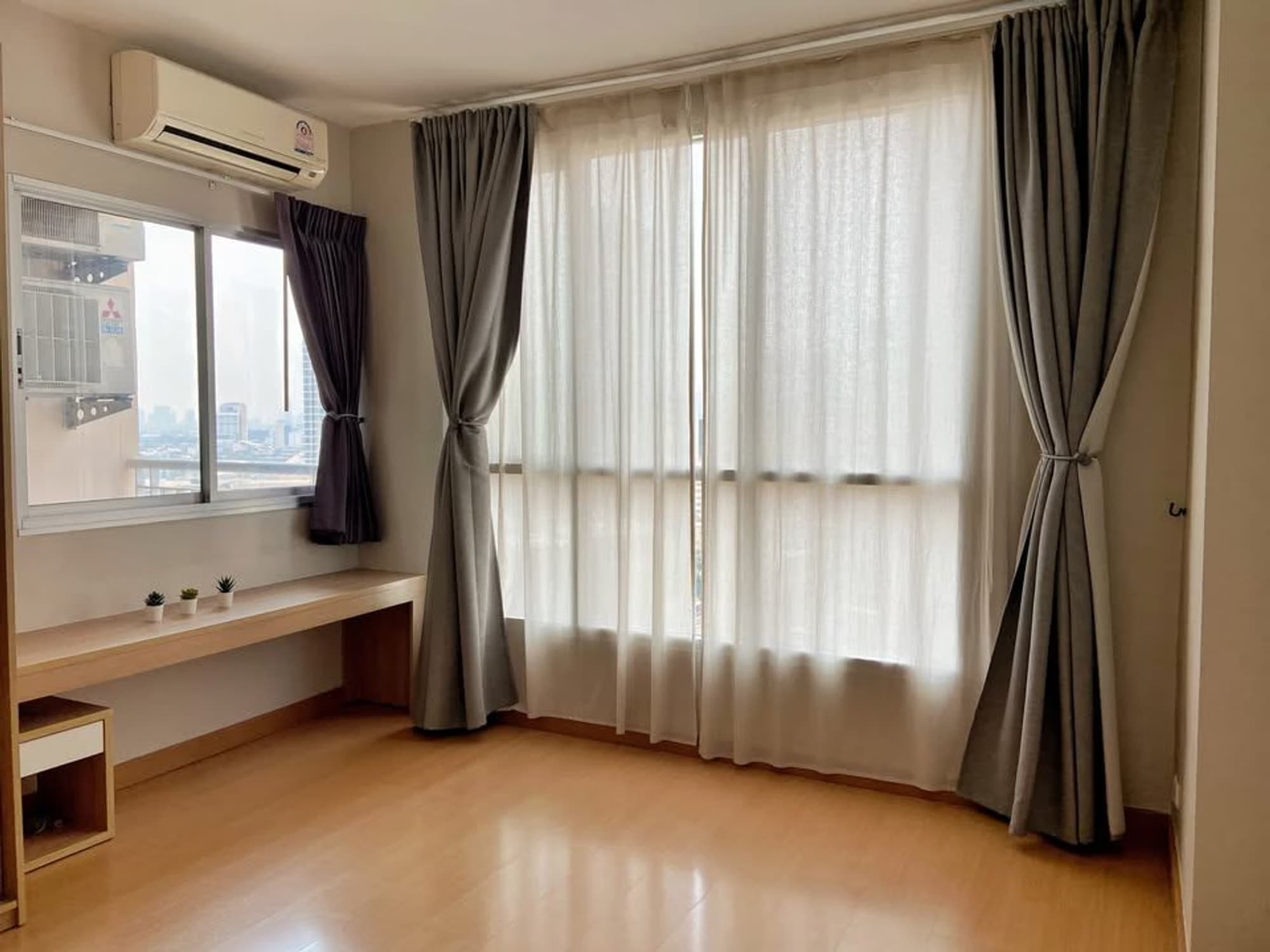 1 ห้องนอน คอนโด สำหรับ ขาย ใน Watthana - Image 2