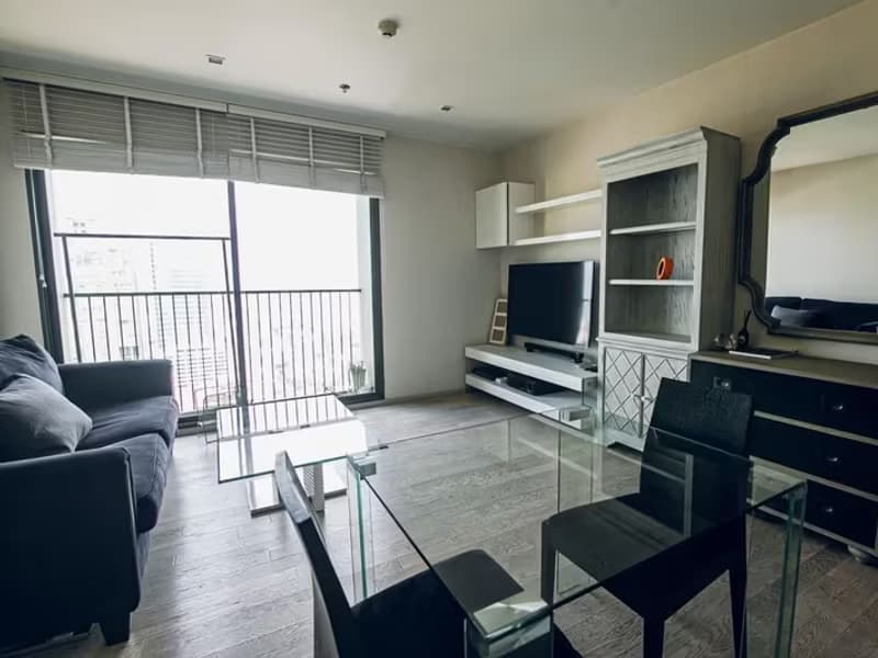 Condo for Sale at Noble Solo