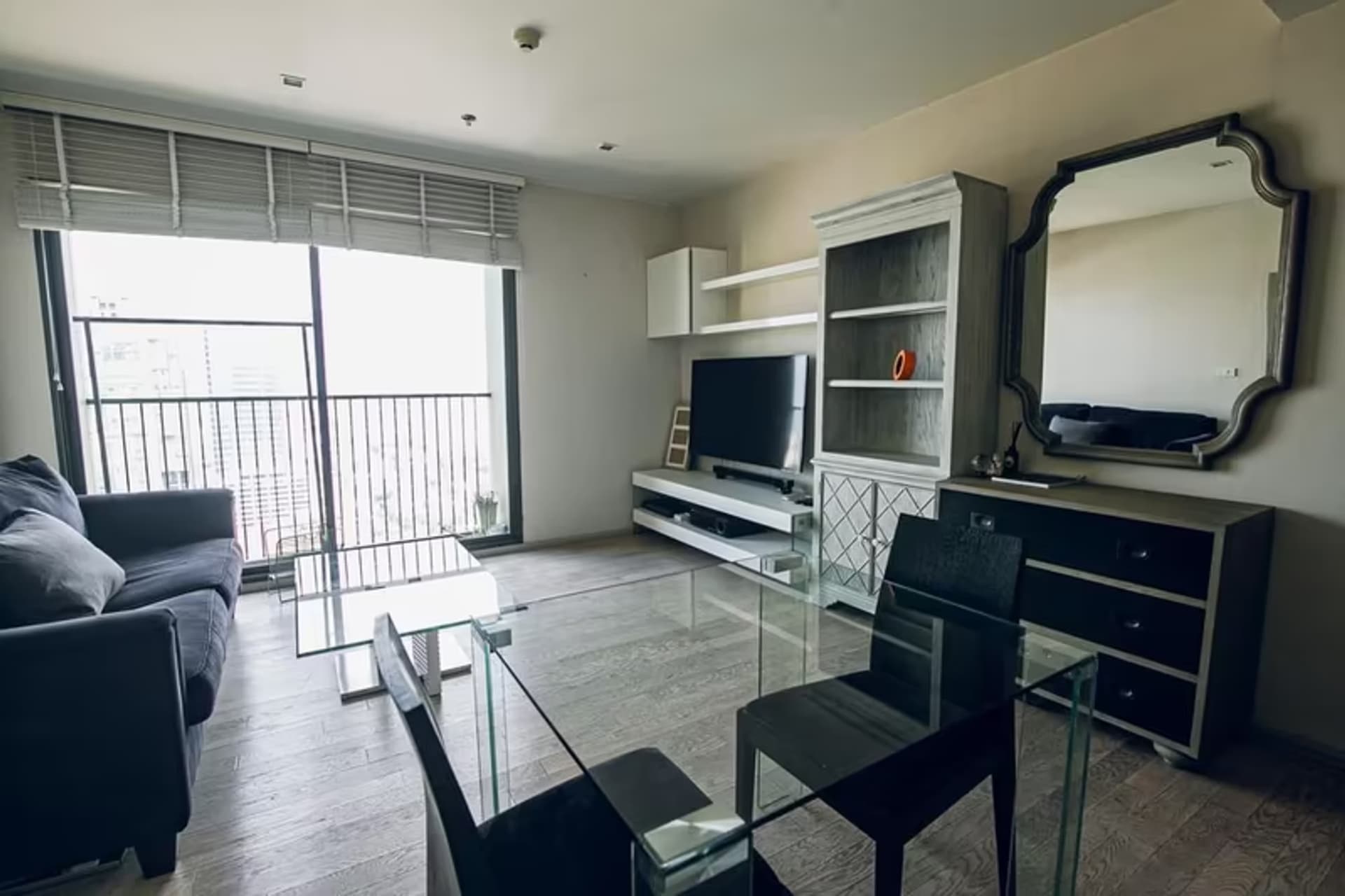 Condo for Sale at Noble Solo - Image 1