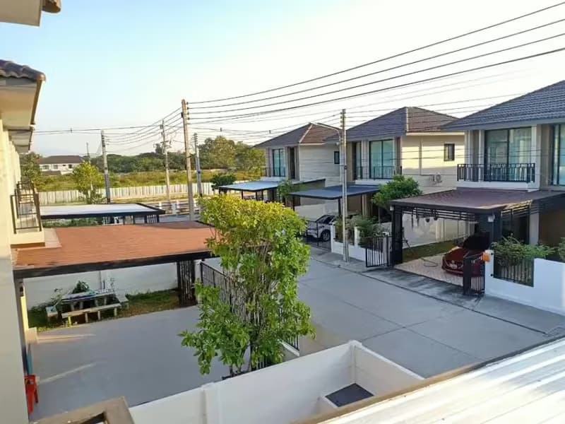 2 Bedroom House