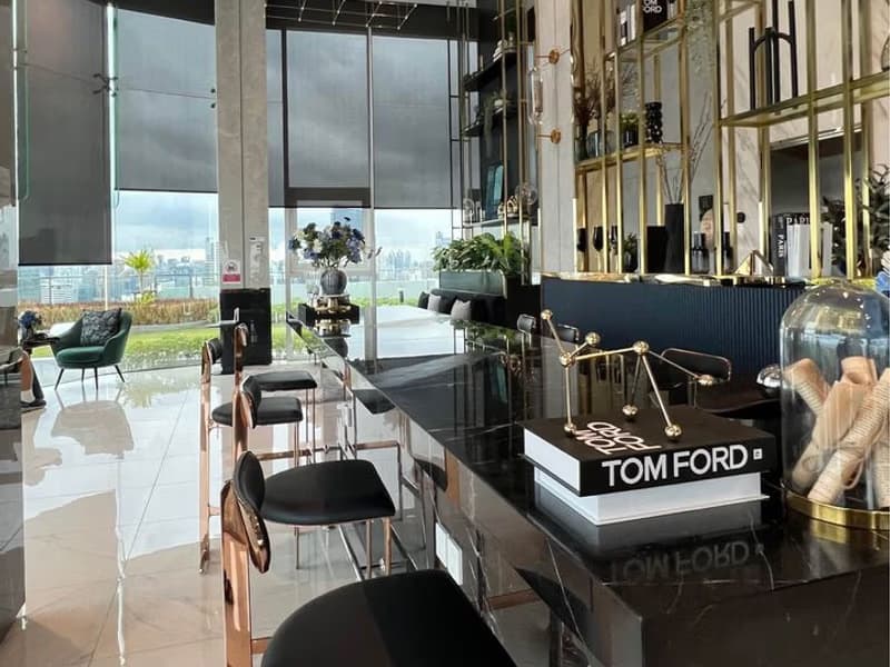 2 Bed Condo for Rent in Bang Rak
