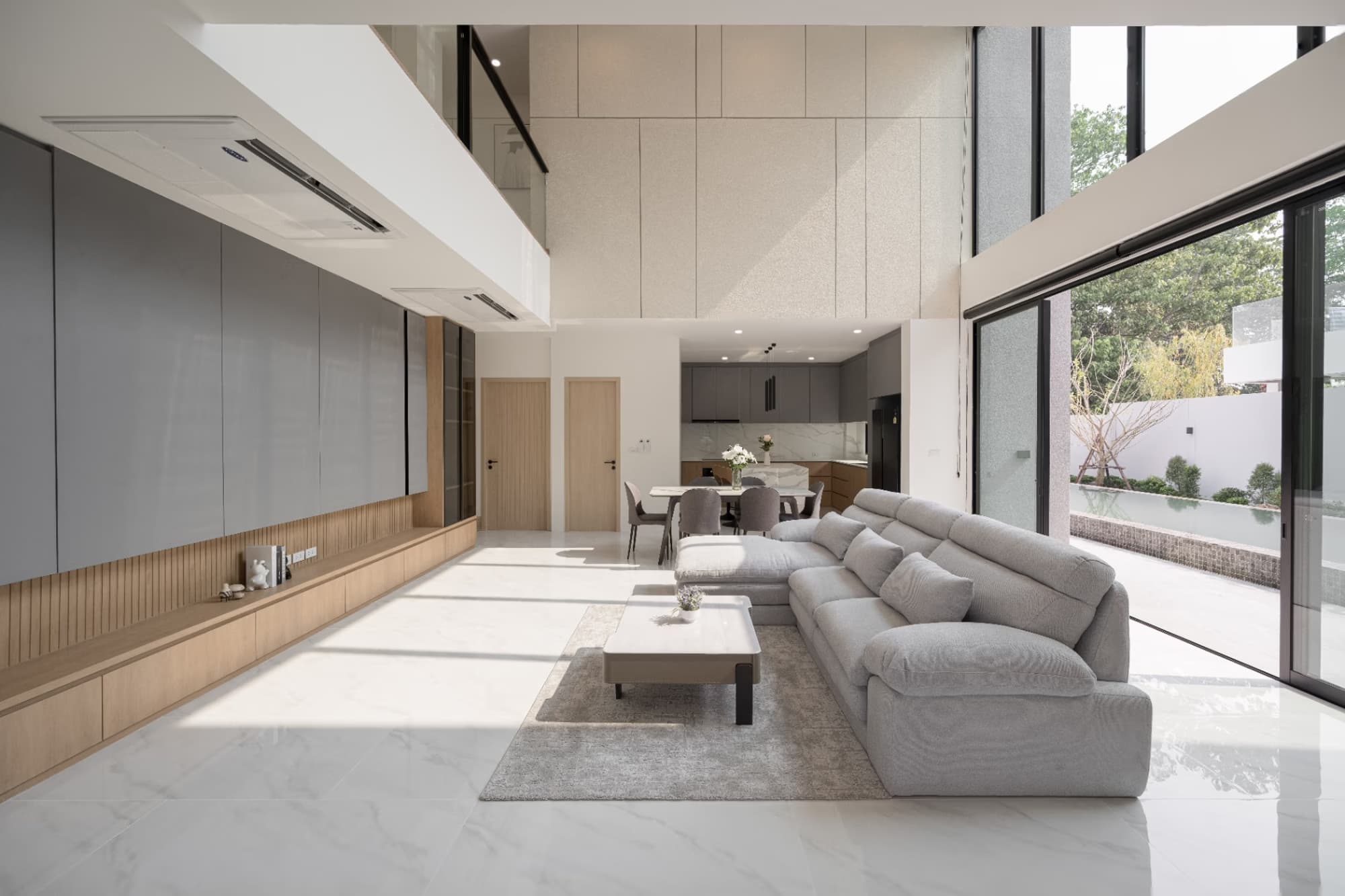4 Bed House for Rent and Sale in Hang Dong - Image 2
