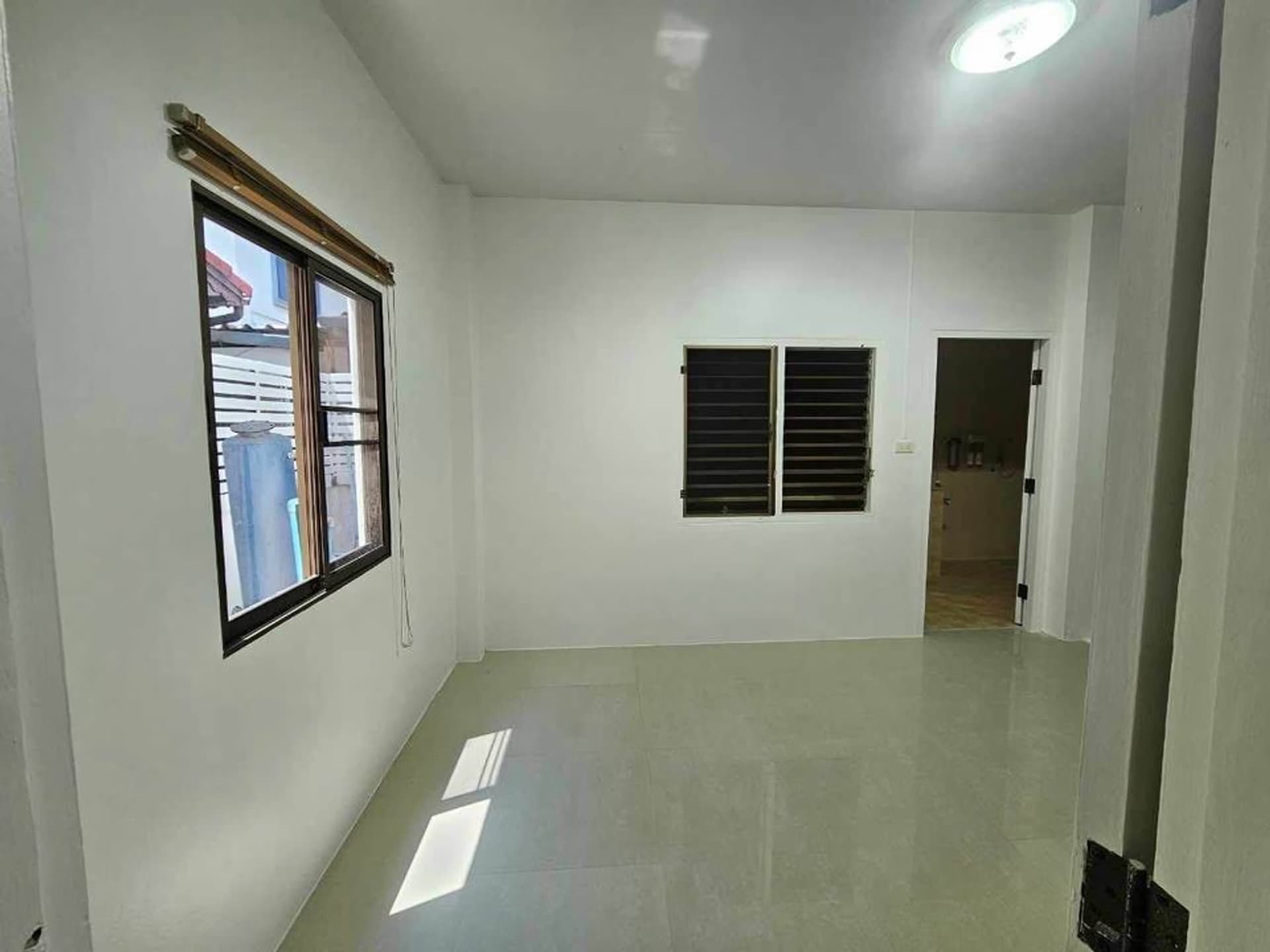 3 Bed House for Rent and Sale in San Sai - Image 15