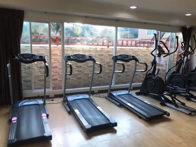 1 Bedroom Condo