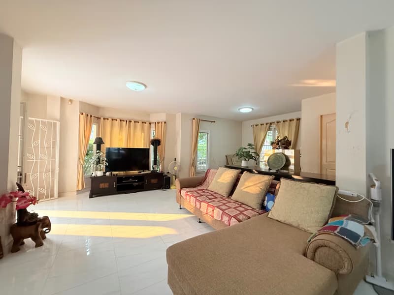 4 Bed House for Sale in Hang Dong