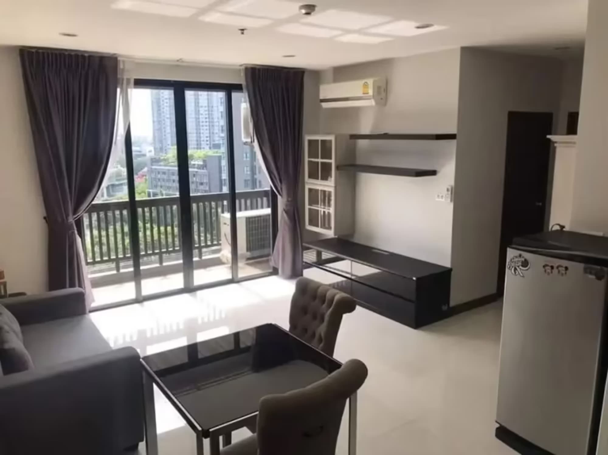1 Bedroom Condo - Image 2