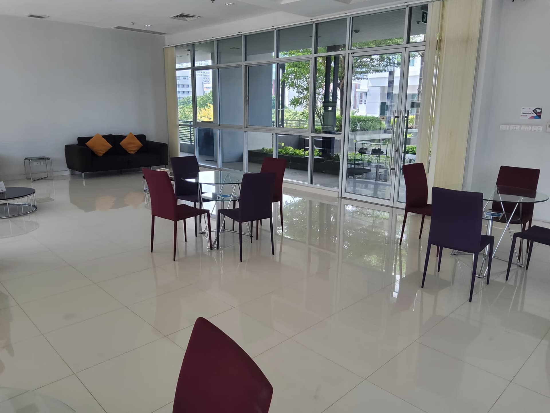 1 Bed Condo for Rent in Pathum Wan - Image 5