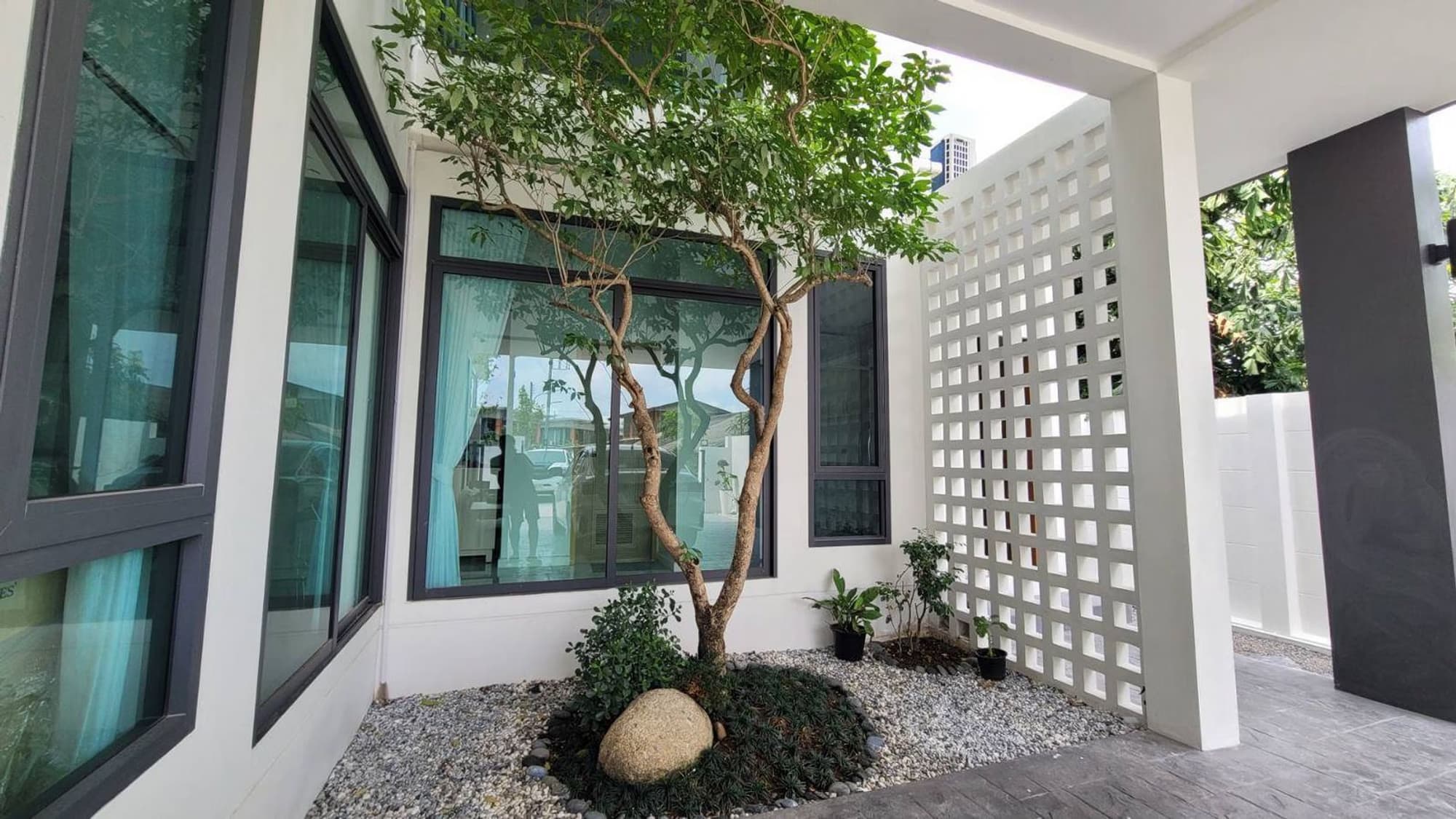 4 Bed House for Sale in Hang Dong - Image 3