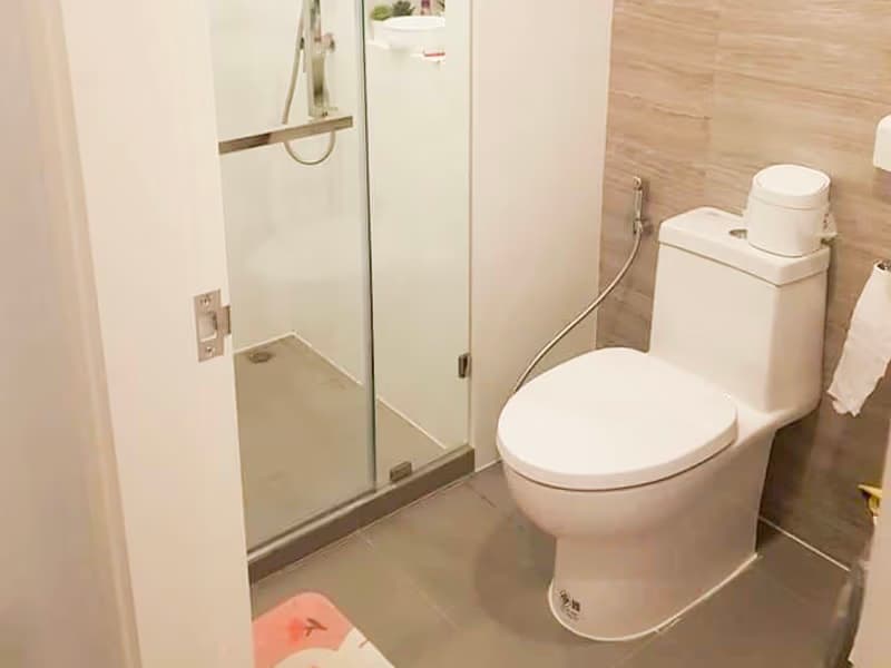 1 Bedroom Condo