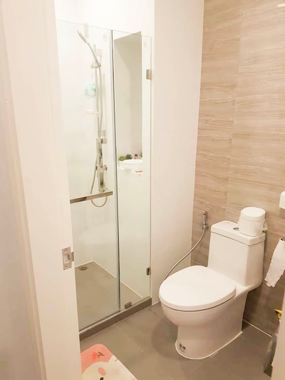 1 Bedroom Condo - Image 4