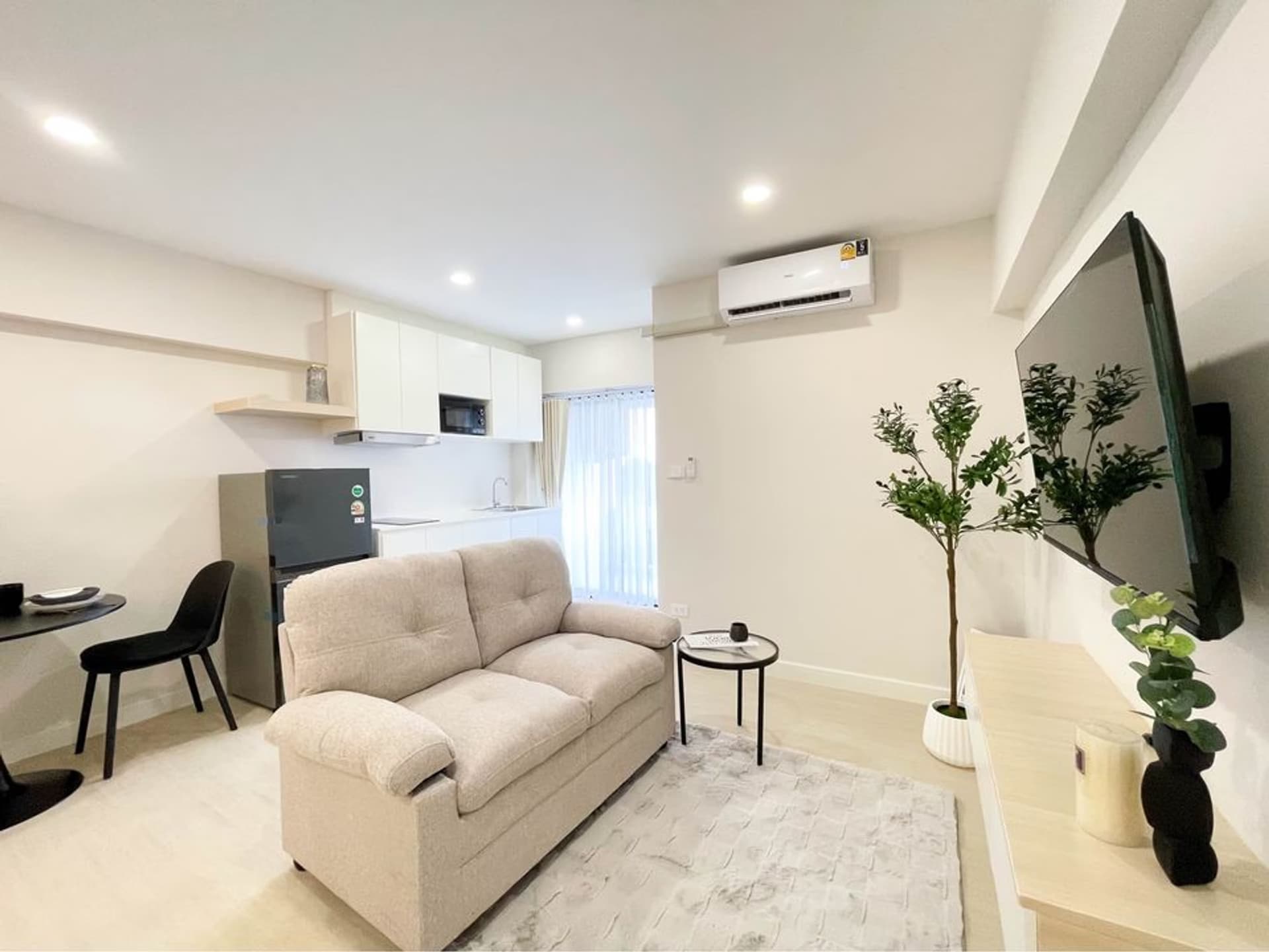 1 Bed Condo for Sale in Mueang Chiang Mai - Image 2