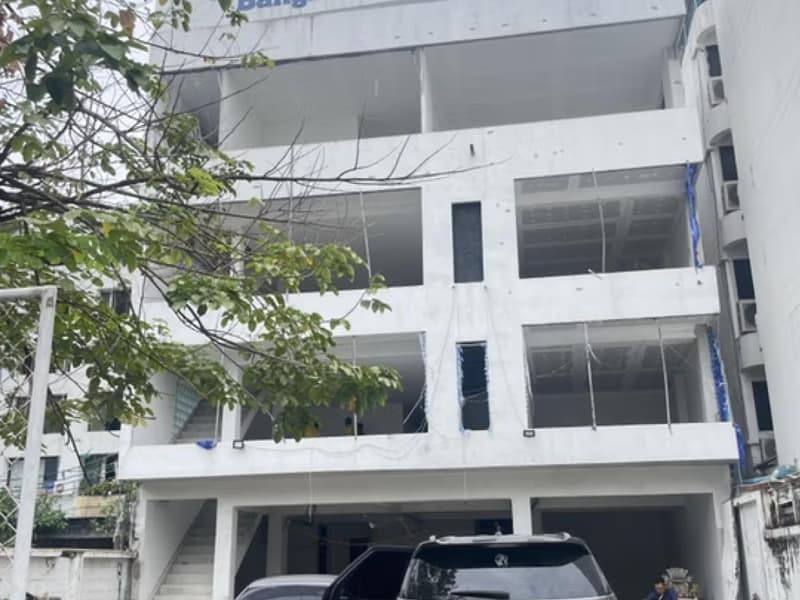 10 Bed Commercial for Rent in Bang Rak