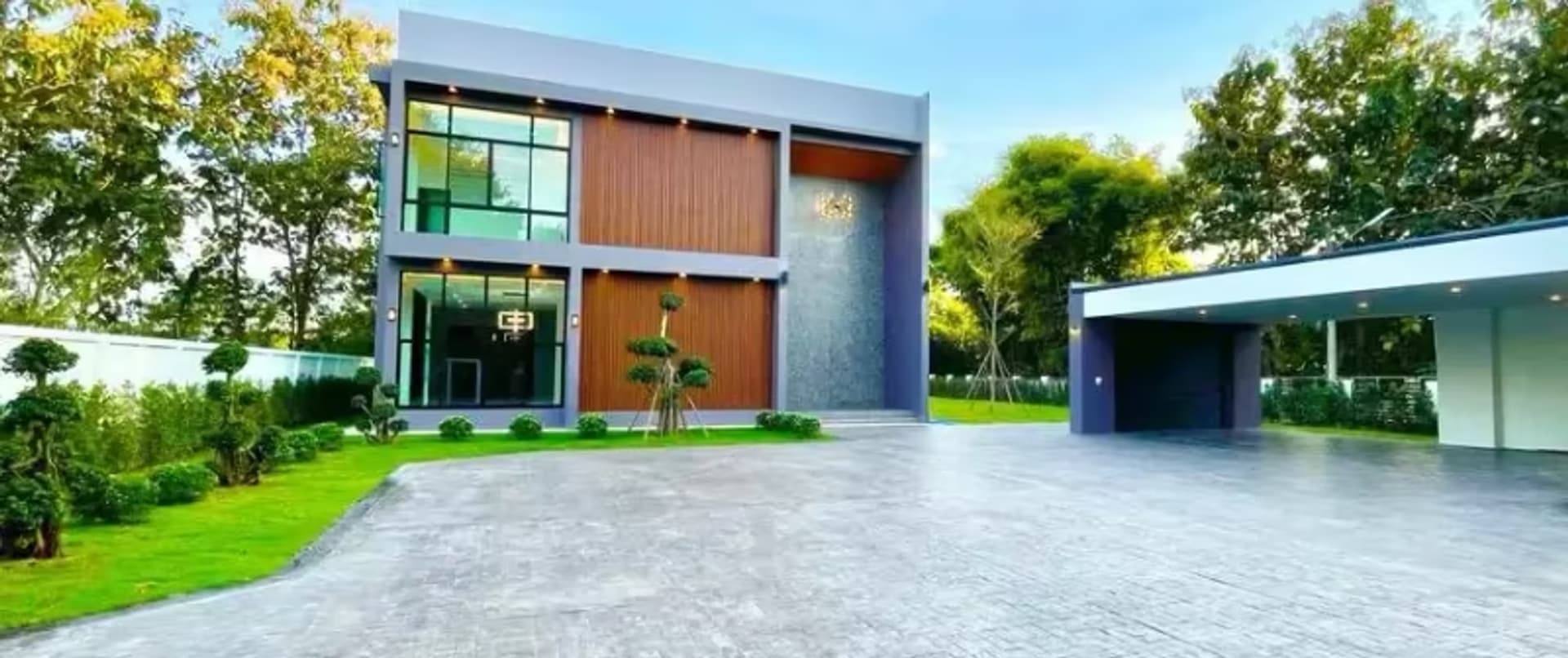 4 Bedroom House - Image 28