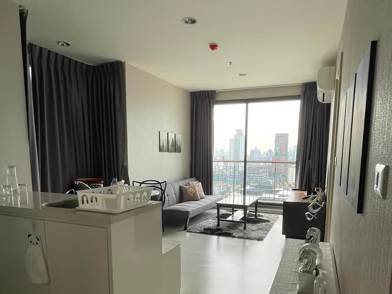 1 Bed Condo for Rent and Sale in Khlong Toei