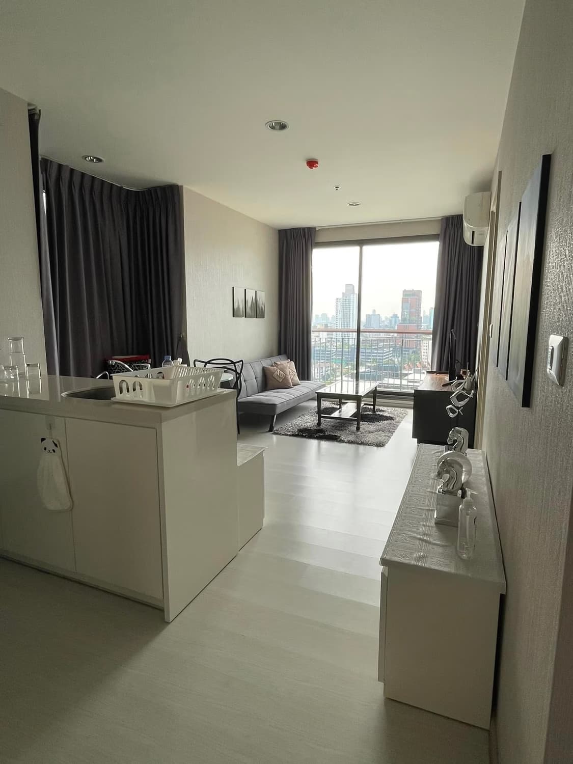 1 Bed Condo for Rent and Sale in Khlong Toei - Image 3