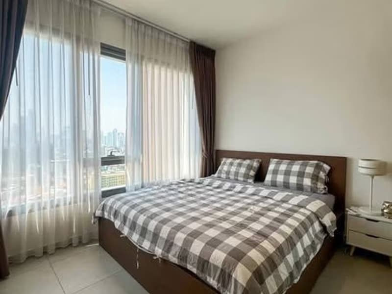 2 Bed Condo for Sale in Watthana