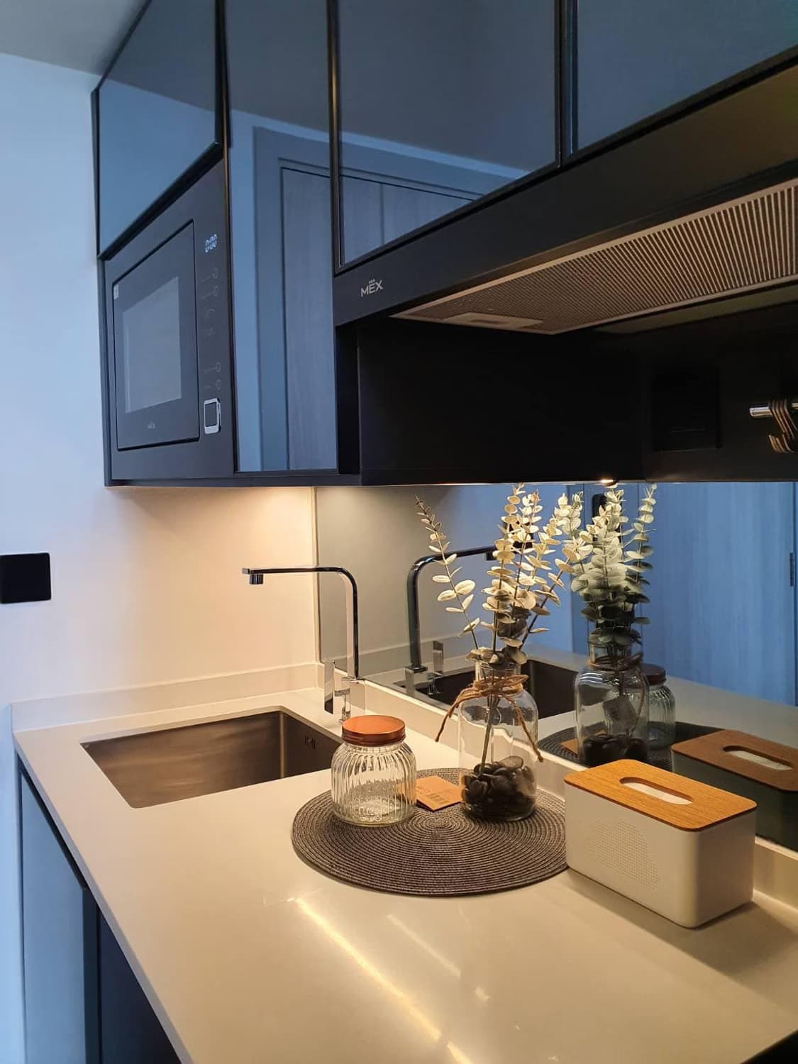 1 Bed Condo for Rent  Near Hua Lamphong MRT - Image 7