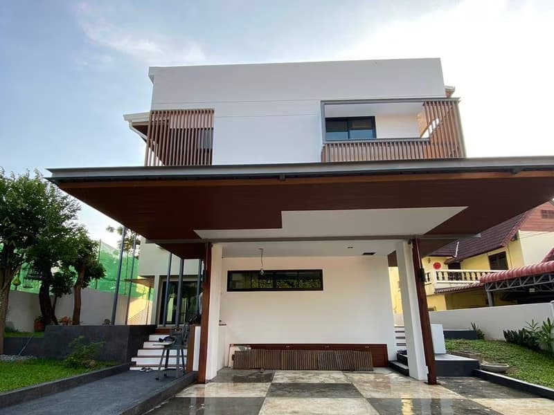 5 Bed House for Sale in Mueang Chiang Mai