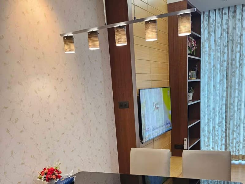 2 Bed Condo for Rent in Ratchathewi
