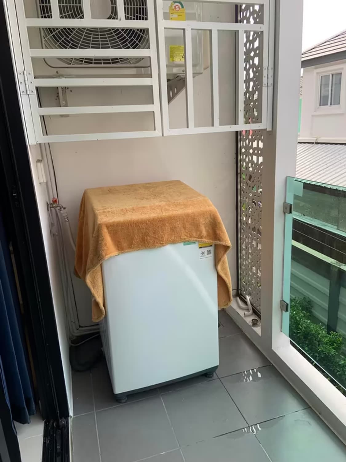 1 Bedroom Condo - Image 4