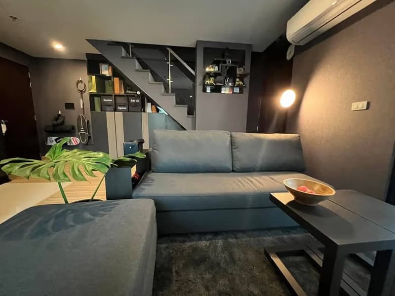 1 Bed Condo for Sale in Sathon