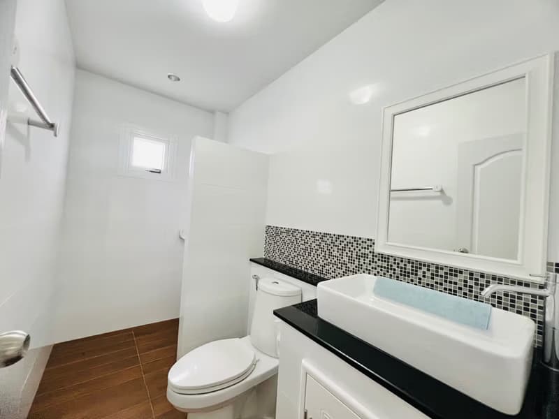 4 Bed House for Rent in Hang Dong