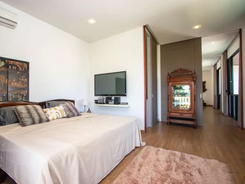 6 Bed House for Sale in Doi Saket