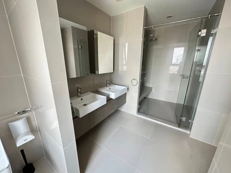 2 Bed Condo for Rent in Din Daeng