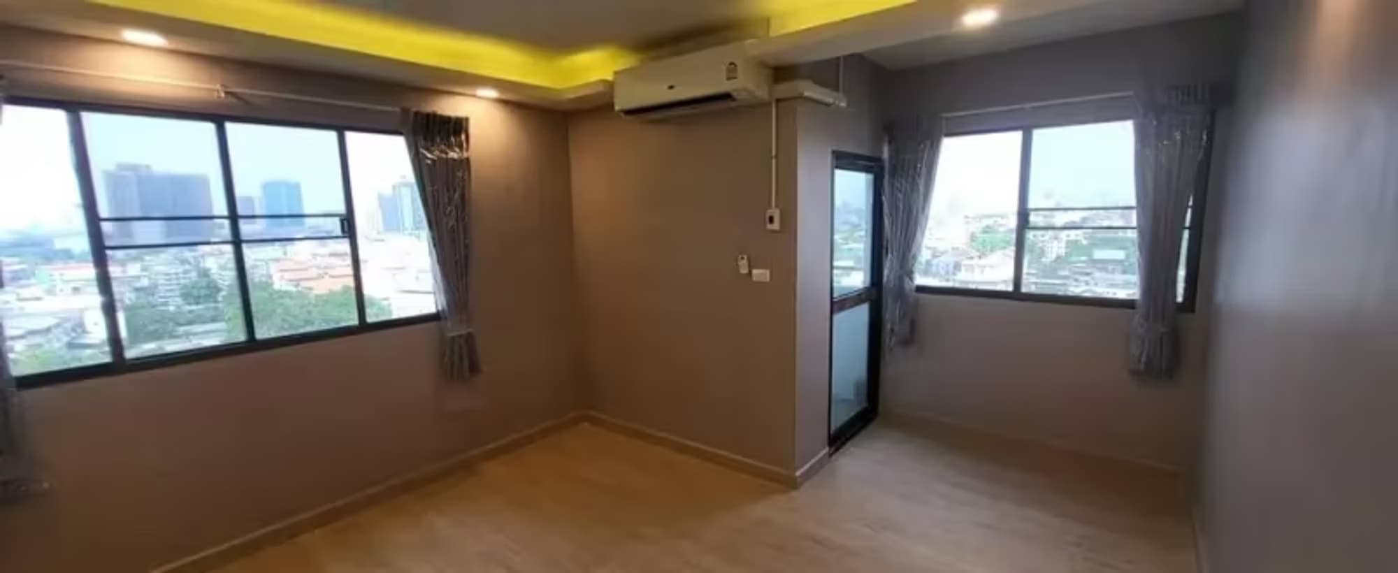 Condo for Sale, Rent at The Winning Tower - Image 4