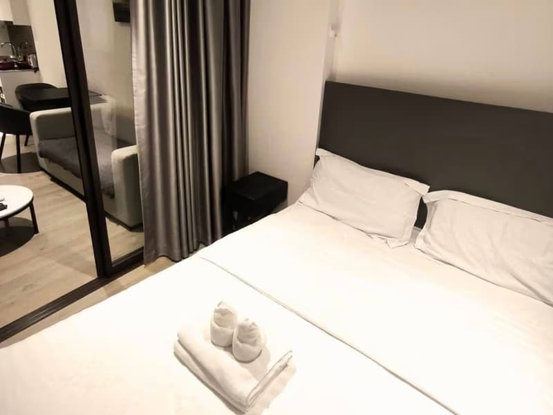 2 Bed Condo for Rent in Watthana