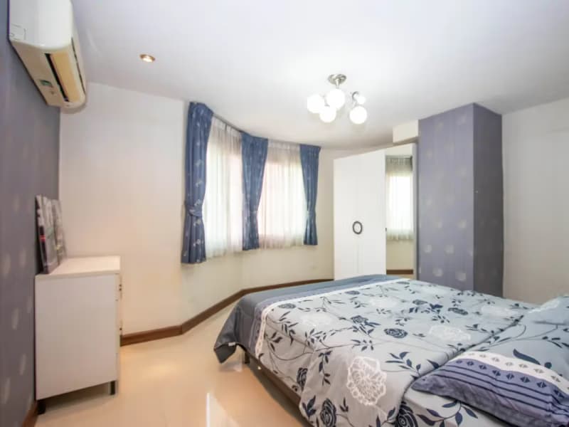  Nakornping Condo