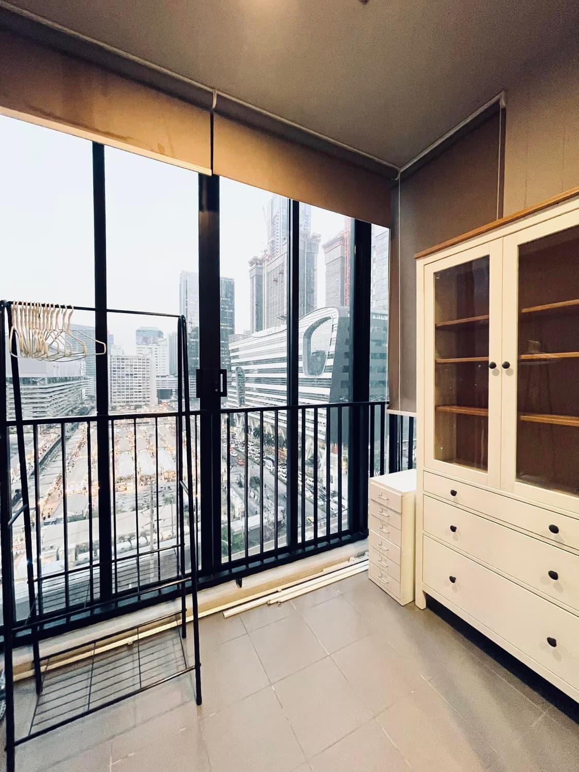 2 Bed Condo for Rent and Sale  Near Phra Ram 9 MRT - Image 19