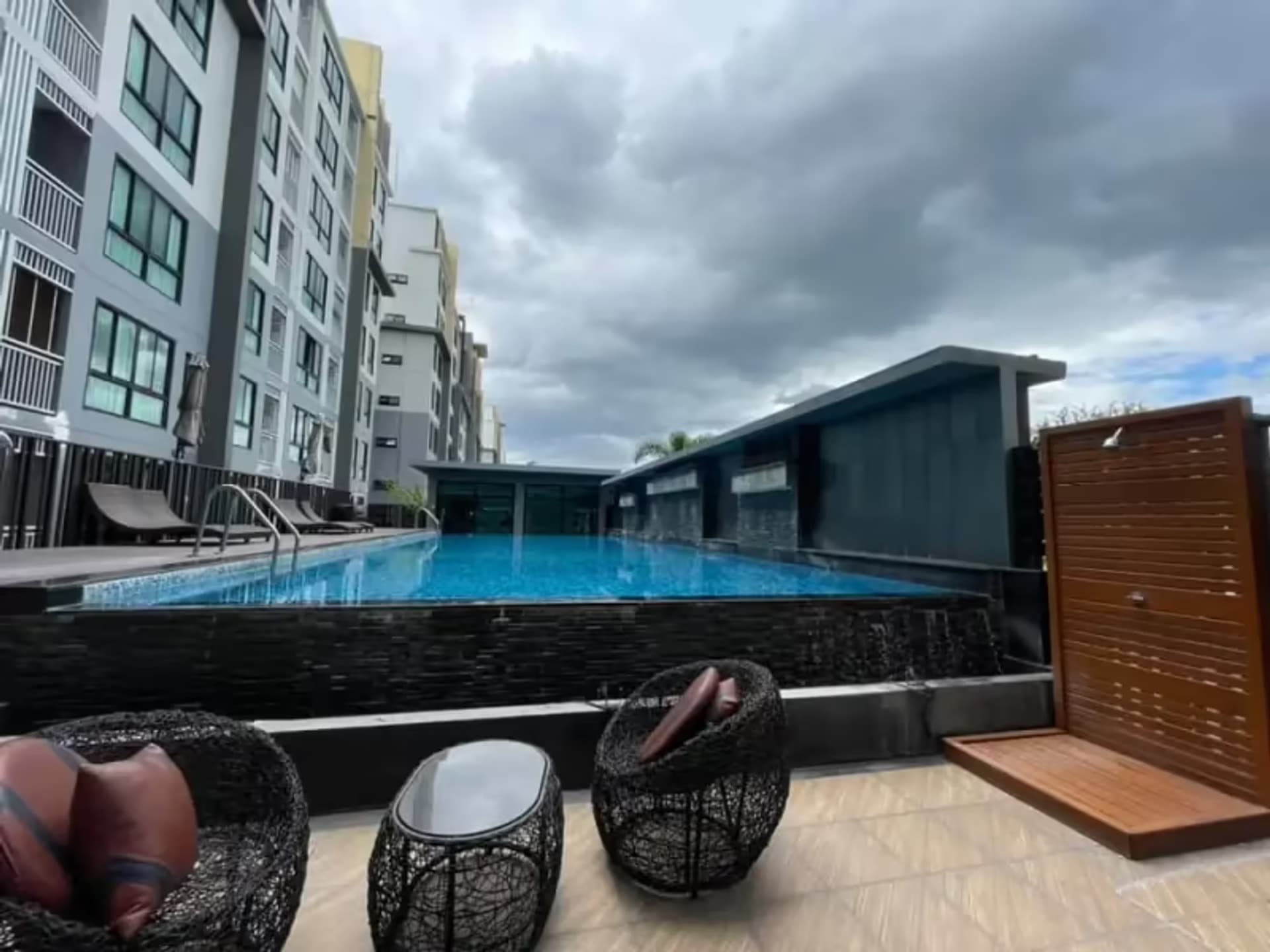1 Bedroom Condo - Image 6