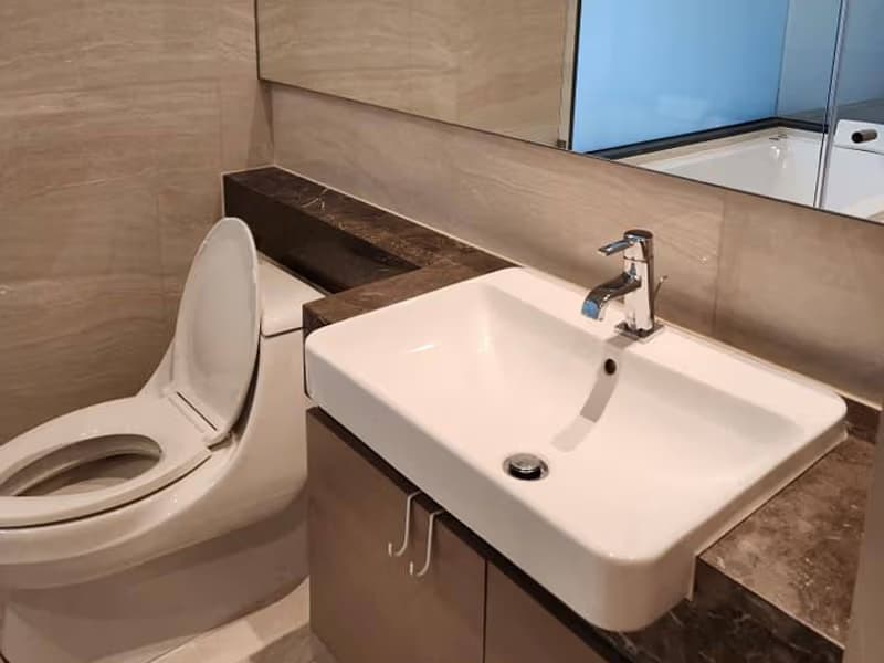 1 Bed Condo for Sale in undefined