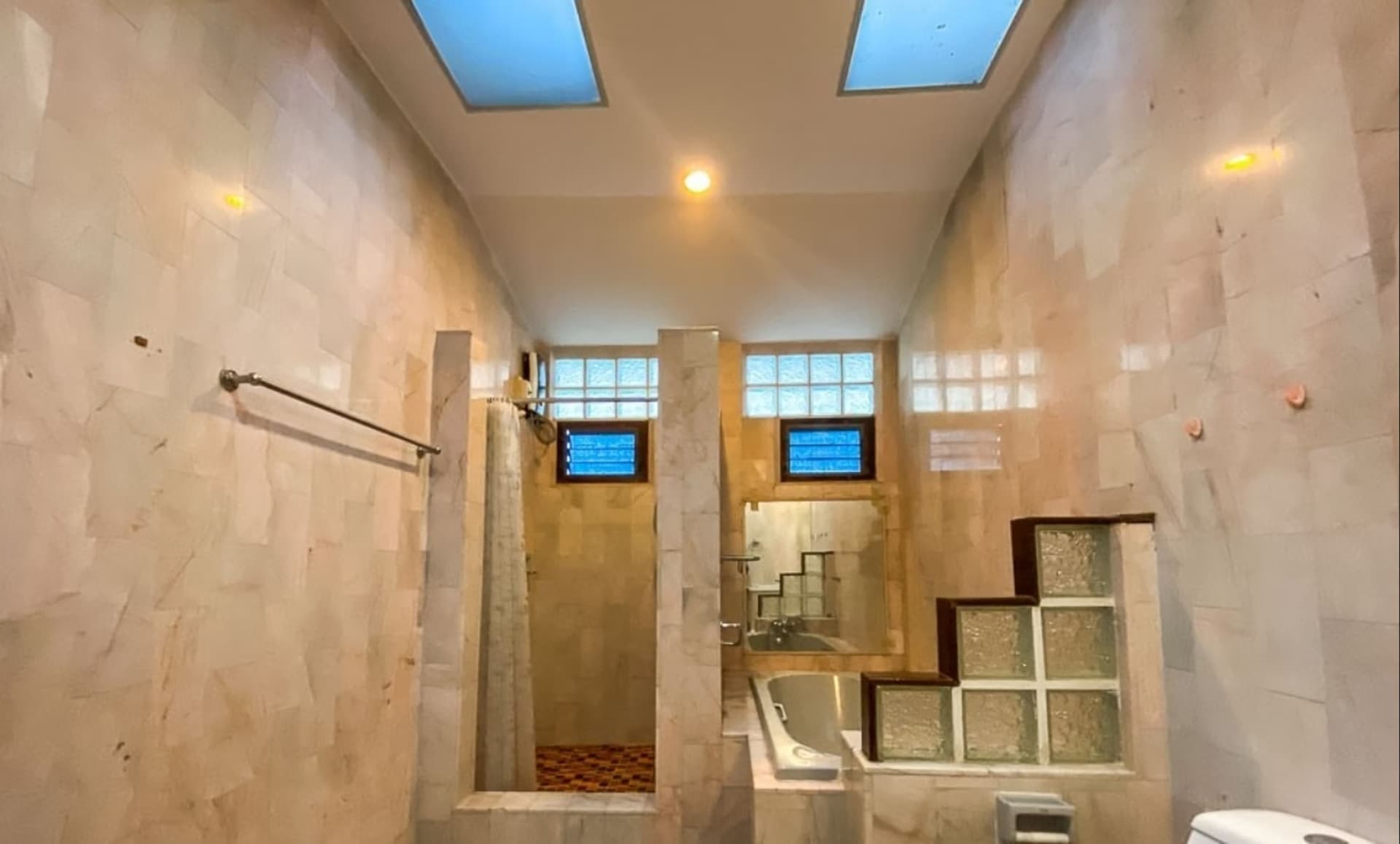 5 Bed House for Sale in Mueang Chiang Mai - Image 16