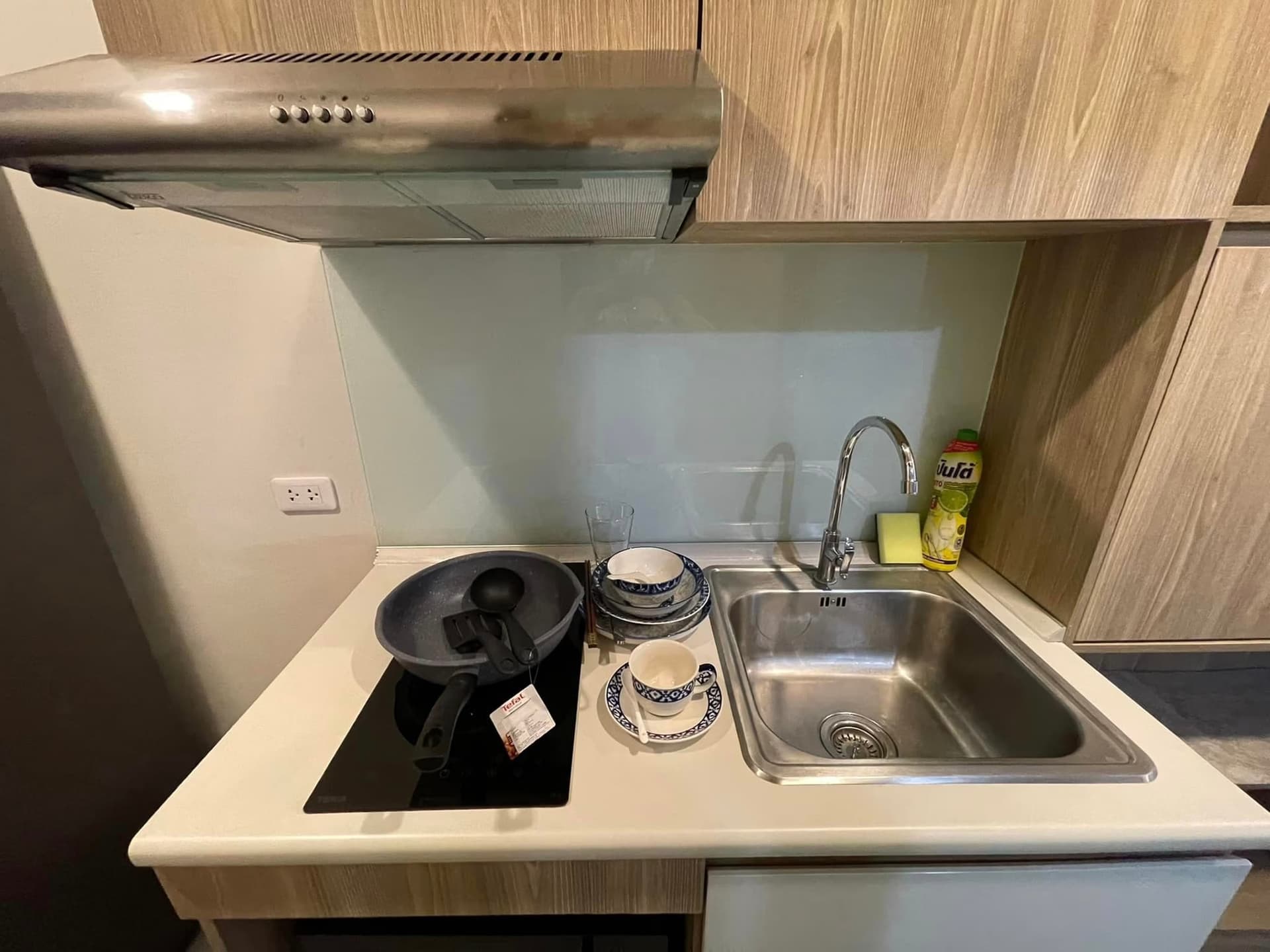 1 Bedroom Condo - Image 5