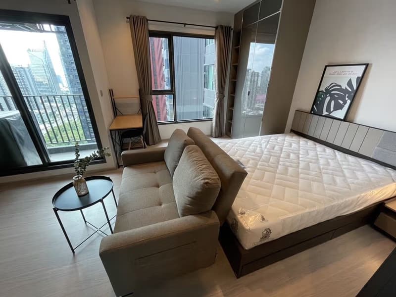 Condo for Rent at Life Asoke - Rama 9