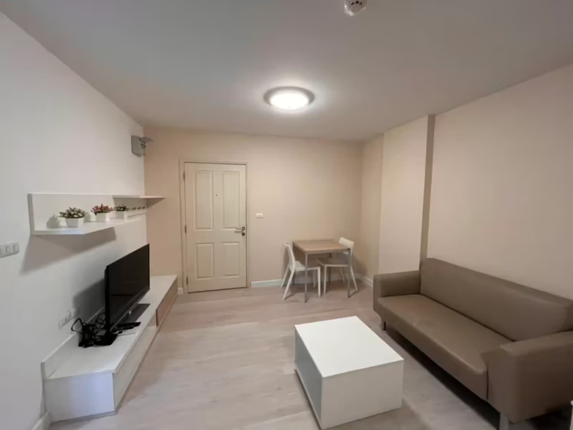 Studio for Sale/Rent in Suthep, Mueang Chiang Mai - Image 1