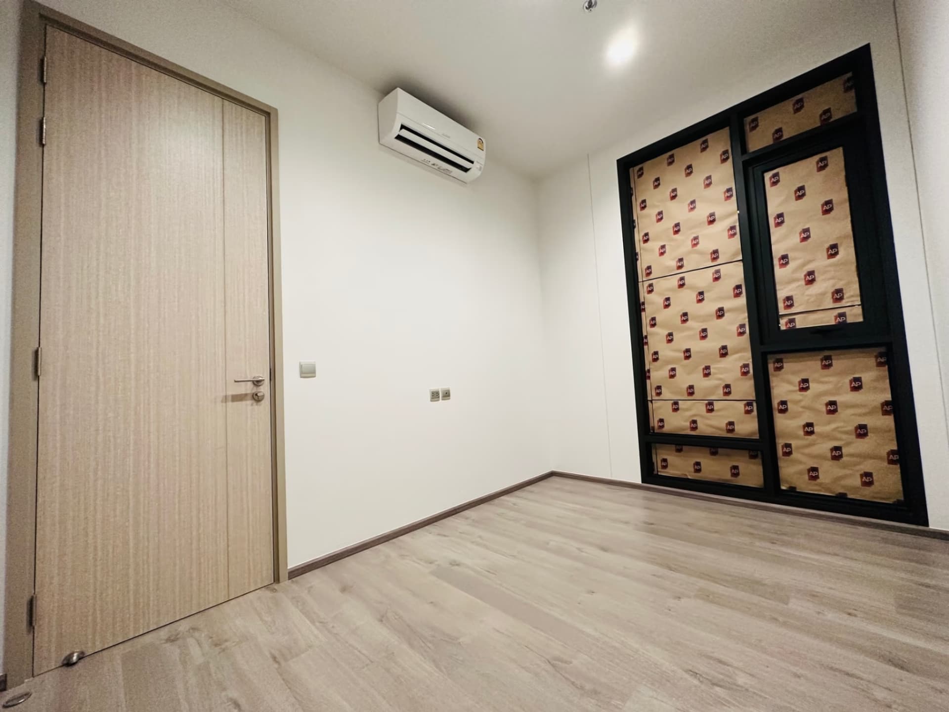1 卧室 公寓 用于 出售 在 	拉差貼威 - Image 3