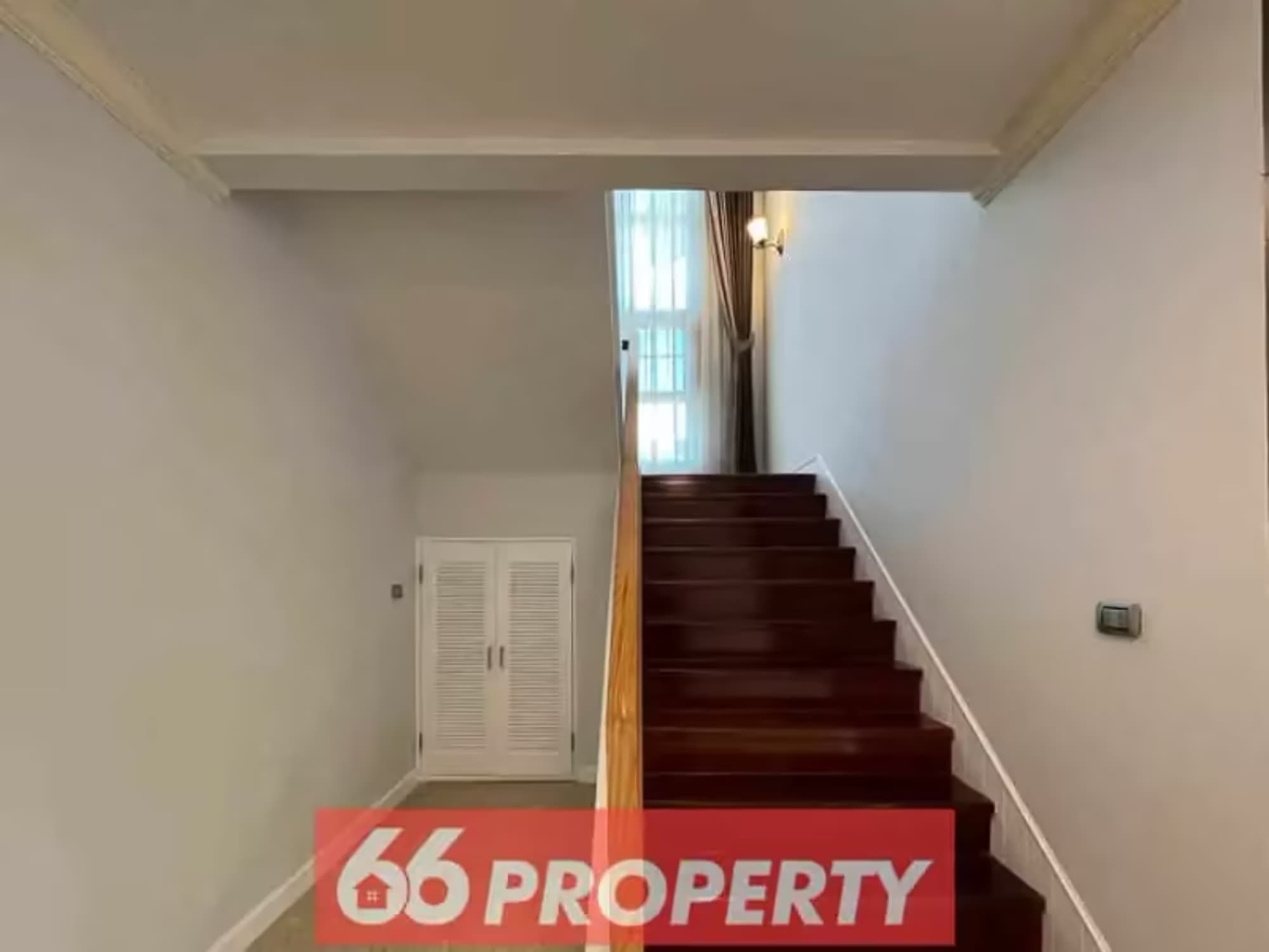 4 Bedroom House - Image 2
