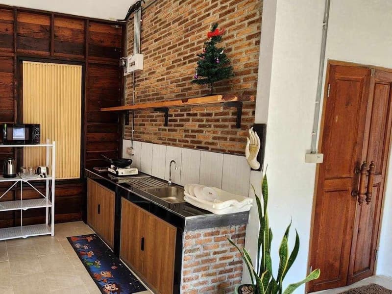 1 Bed House for Rent in Saraphi District