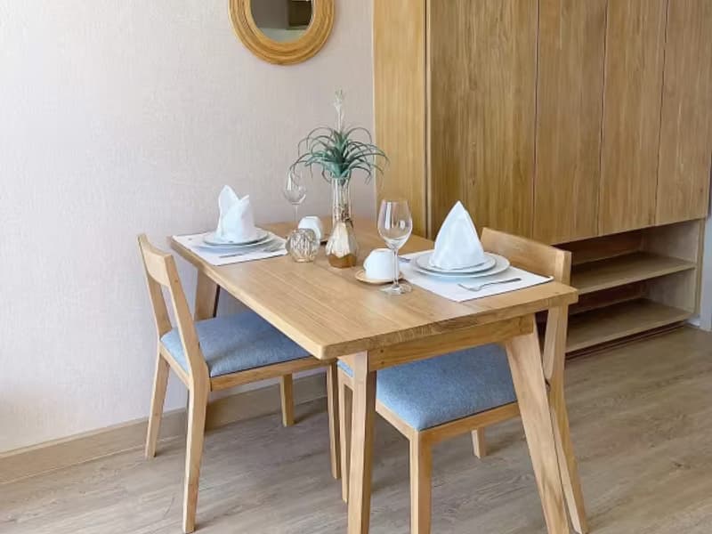 1 Bedroom Condo