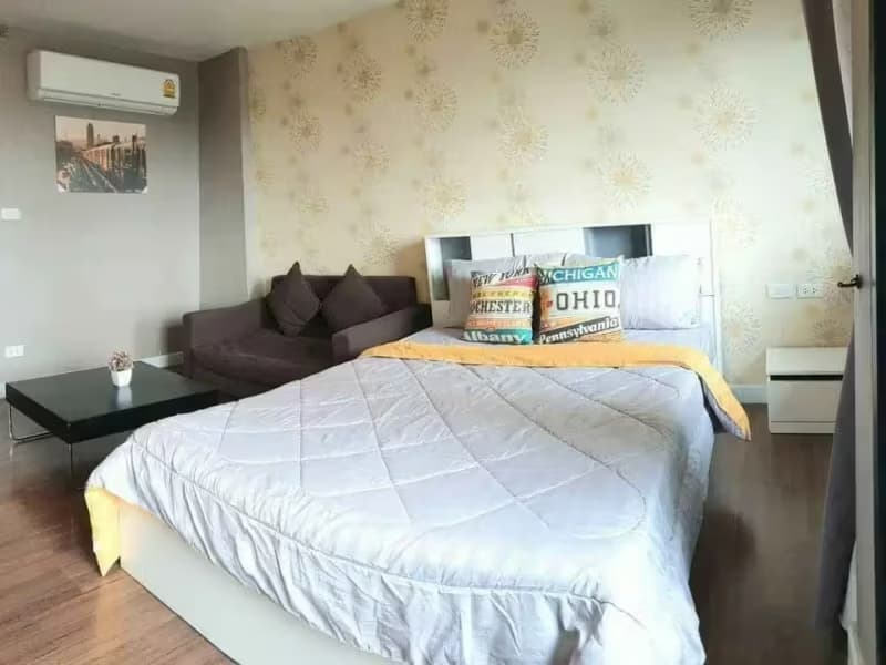 1 Bedroom Condo
