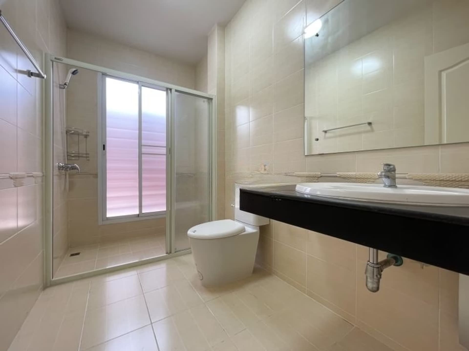 4 Bed House for Sale in Prawet - Image 11