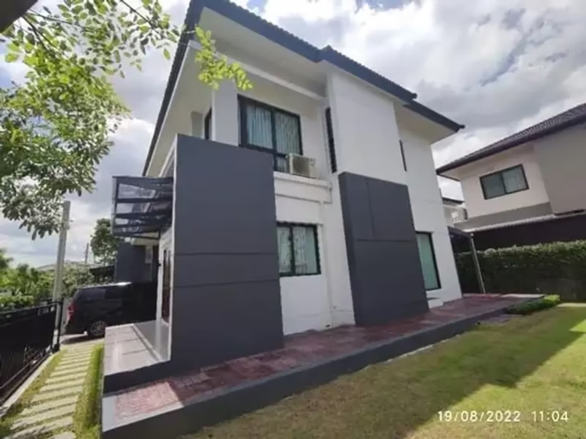 4 Bedroom House - Image 33