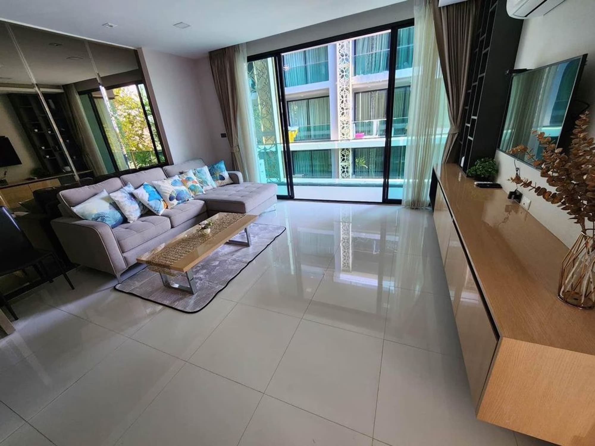 Condo for Rent at Starhill Condo - Image 6