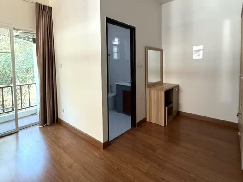 4 Bed House for Rent and Sale in อำเภอเมืองเชียงใหม่
