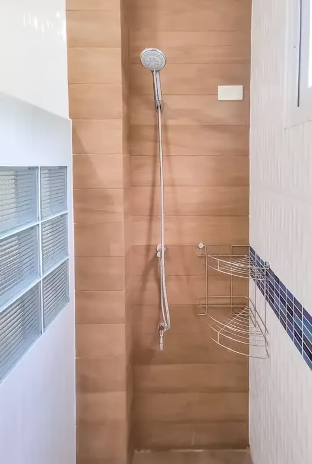 3 Bedroom House - Image 2